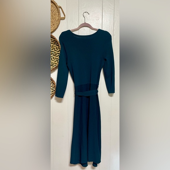 Eliza J Crew Neck Fit & Flare Sweater Midi Dress Sz Large - Picture 5 of 7